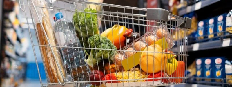 Роздрібна торгівля в Україні у липні зросла на 4% за місяць
