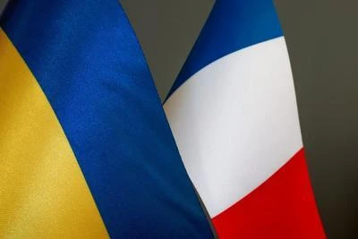 Українські студенти отримують стипендії HEC Paris для навчання у Франції